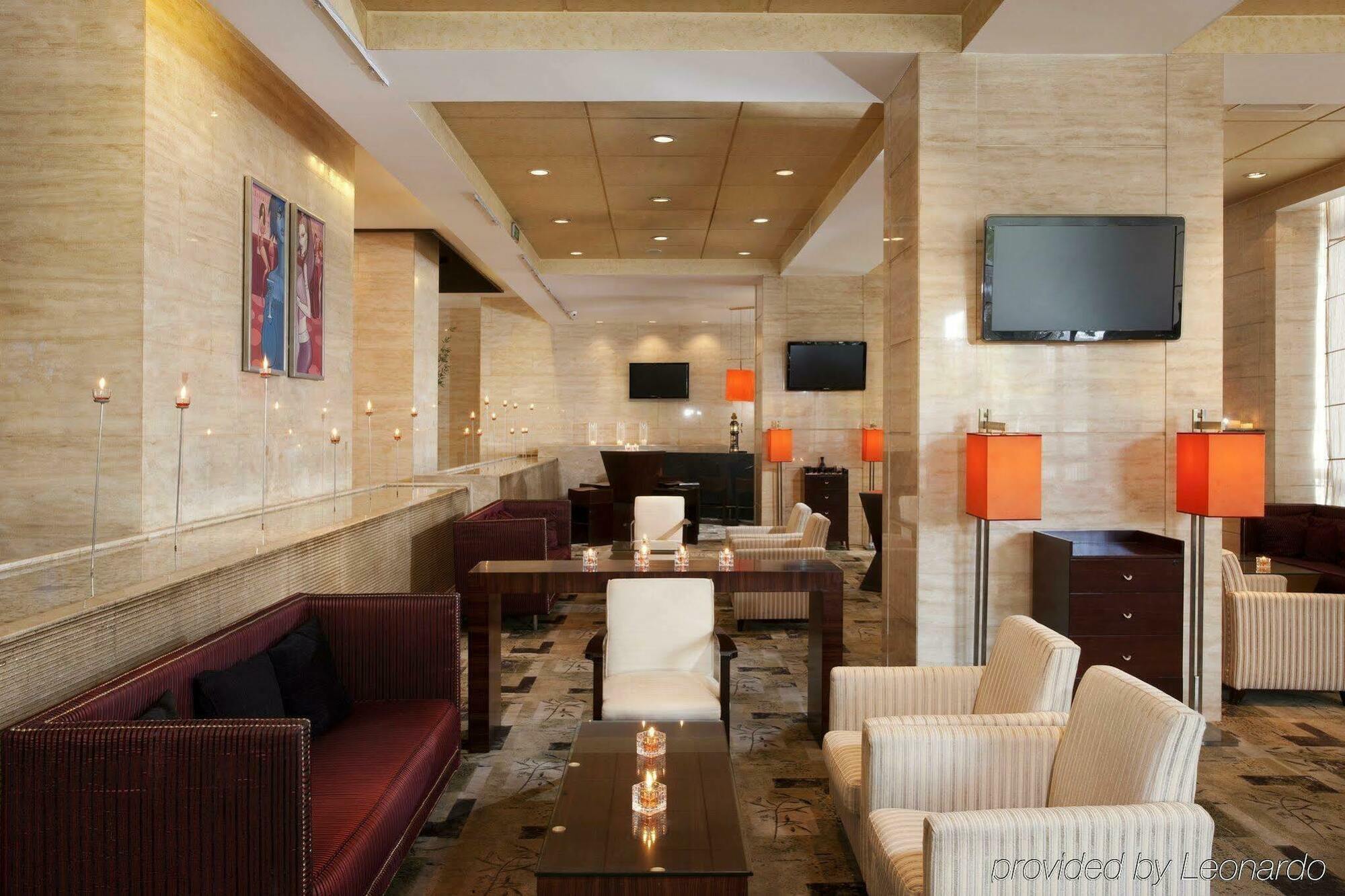 Holiday Inn Central Plaza Beijing Interior photo
